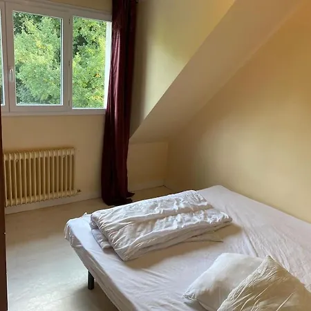 Spacieux 2 Chambres Appartement